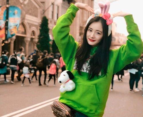 吃瓜娱乐杨幂是谁的徒弟,娱乐圈新晋小花背后的神秘导师